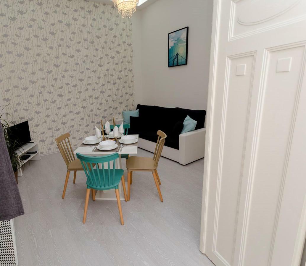 Boutique Residence Jokai - Apartment In The City Center Budapest Eksteriør bilde