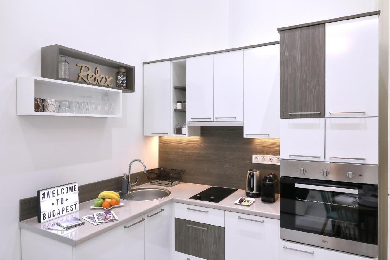 Boutique Residence Jokai - Apartment In The City Center Budapest Rom bilde